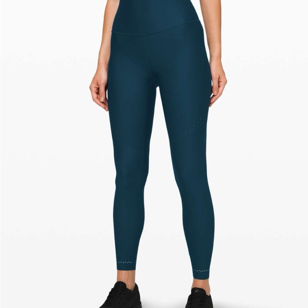 Lululemon Athletica High-Rise “27 Legging Size 8